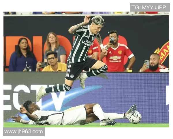 野猫对决36人精彩比分揭晓赛场瞬间引发热议